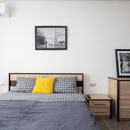 069 Apartment Near Airport In A New Building كييف المظهر الخارجي الصورة